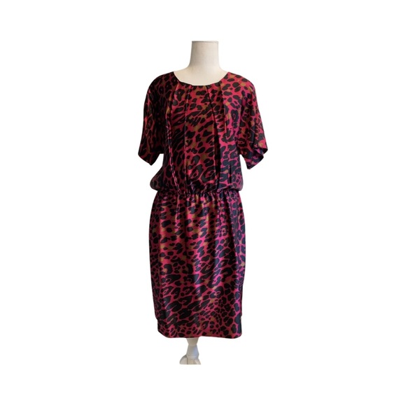 ST. JOHN Silk Raspberry Leopard Print Dress - Picture 4 of 5